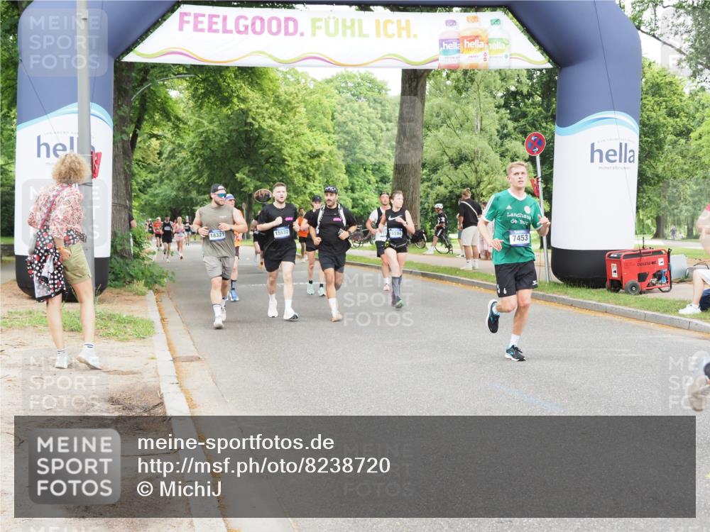 29.06.2025 - hella hamburg halbmarathon MichiJ http://msf.ph/oto/8238720 29.06.2025 10:50:16 Zwischen KM18-KM19 2424, 2685, 4328, 7290, 7453, 11208, 12315, 12316, 14493, 16367, 16478, 17071 meine-sportfotos.de