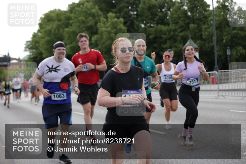 29.06.2025 - hella hamburg halbmarathon Jannik Wohlers http://msf.ph/oto/8238721 29.06.2025 10:29:14 Lombardsbrücke 1063, 1661, 3311, 3524, 4349, 4395, 5350, 6285, 7517, 7832, 9937, 10322, 10996, 11249, 11269, 11376, 11444, 11634, 12086, 12216, 12227, 13382, 13810, 16306, 16659, 16662, 17496, 17945, 18298, 18299, 18385 meine-sportfotos.de