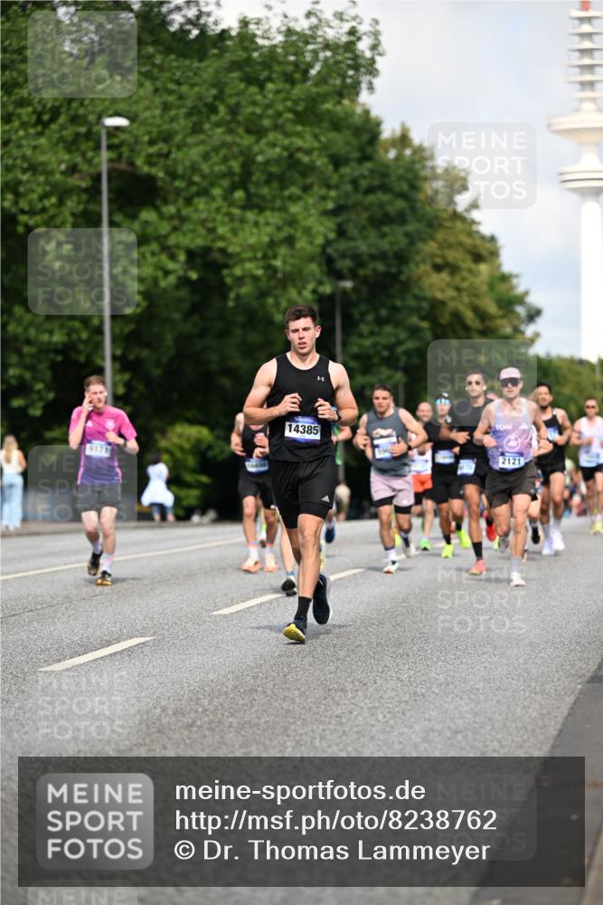 29.06.2025 - hella hamburg halbmarathon Dr. Thomas Lammeyer http://msf.ph/oto/8238762 29.06.2025 09:50:52 Kennedybrücke 1002, 1217, 2121, 2228, 2404, 2563, 2774, 2851, 3783, 3790, 4246, 4740, 5961, 6032, 6915, 7972, 8366, 8395, 9171, 10771, 11055 meine-sportfotos.de