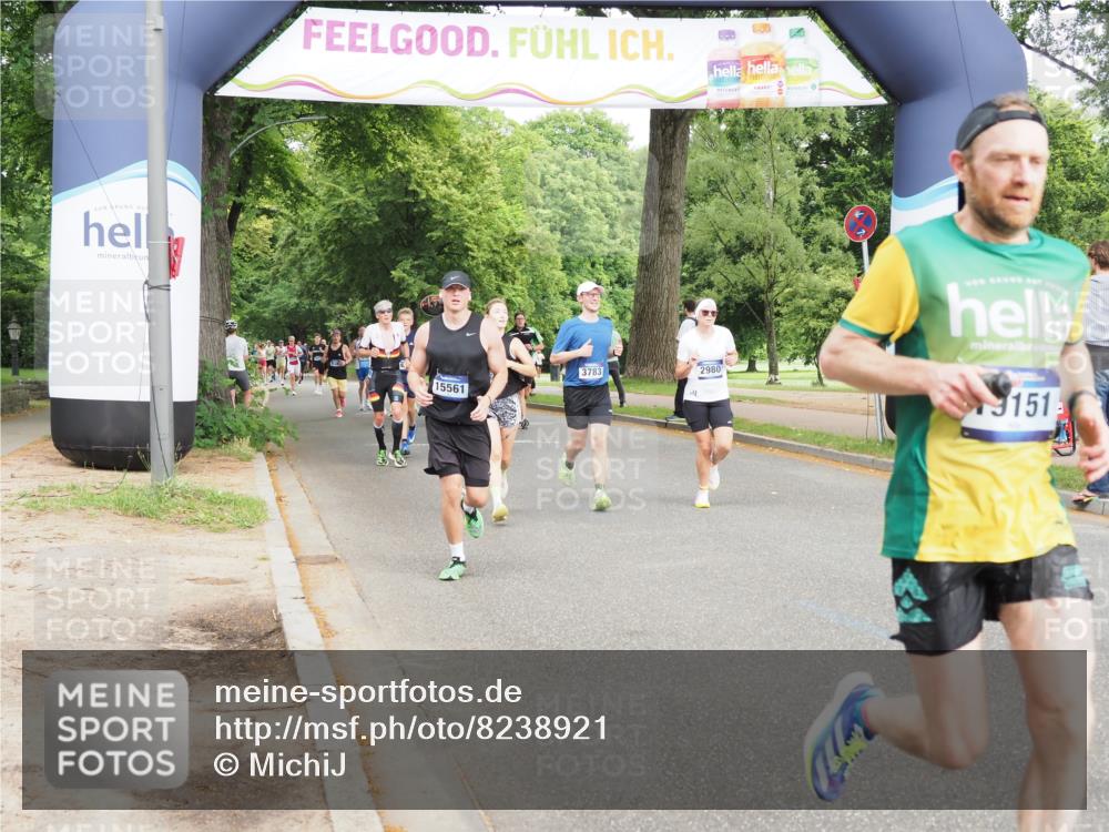29.06.2025 - hella hamburg halbmarathon MichiJ http://msf.ph/oto/8238921 29.06.2025 10:27:28 Zwischen KM18-KM19 2980, 3431, 3783, 7981, 9403, 11049, 11281, 13514, 14905, 15372, 15561, 17623, 18723, 18761, 19004, 19151 meine-sportfotos.de