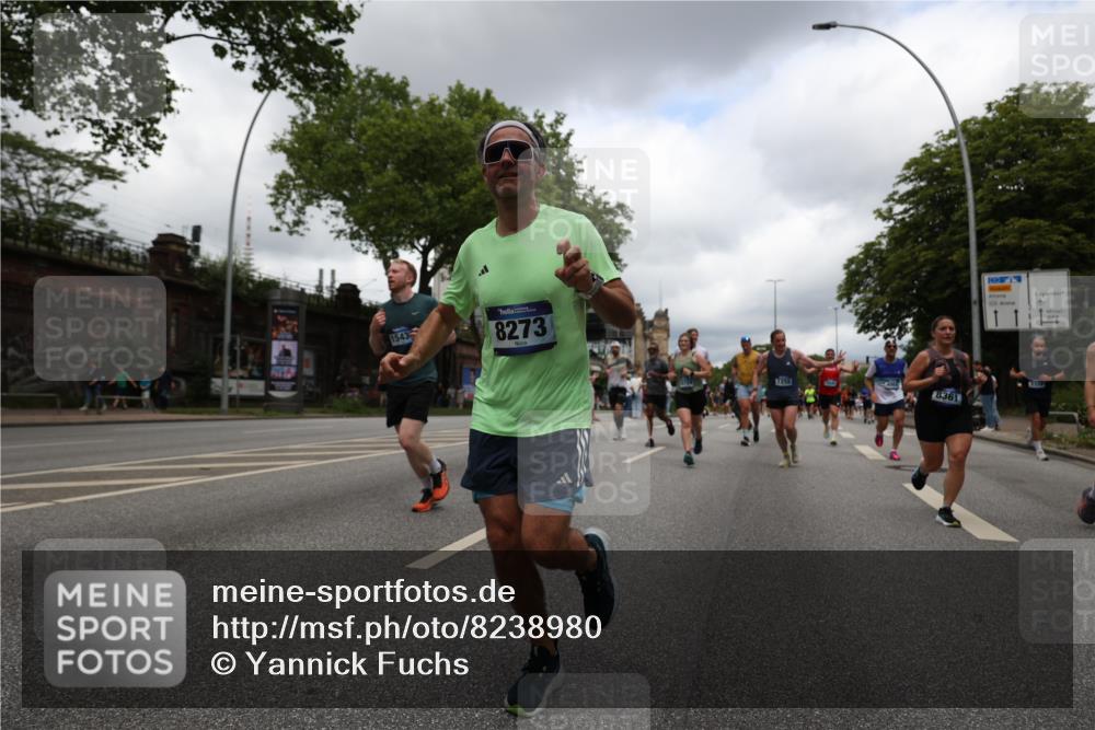 29.06.2025 - hella hamburg halbmarathon Yannick Fuchs http://msf.ph/oto/8238980 29.06.2025 10:47:16 20KM 1061, 1258, 1499, 1706, 1783, 2074, 2082, 2099, 2208, 2346, 2910, 3059, 3208, 3209, 3334, 3999, 4065, 4419, 4635, 4770, 5077, 5907, 6198, 6628, 6877, 7177, 7509, 7864, 8273, 8361, 8390, 8651, 9065, 9142, 9163, 9537, 10549, 10724, 10895, 11217, 11588, 11589, 11604, 11689, 11992, 12155, 12413, 12490, 12875, 12910, 13289, 13997, 14323, 15061, 15126, 15179, 15430, 15497, 15681, 16467, 16538, 16986, 18134, 18249, 18590, 18720, 18901, 19208, 19244 meine-sportfotos.de