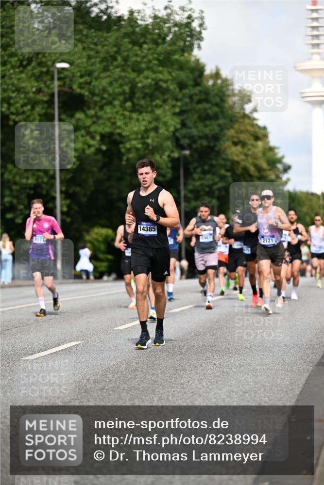 29.06.2025 - hella hamburg halbmarathon Dr. Thomas Lammeyer http://msf.ph/oto/8238994 29.06.2025 09:50:52 Kennedybrücke 1002, 1217, 2121, 2228, 2404, 2563, 2774, 2851, 3783, 3790, 4246, 4740, 5961, 6032, 6915, 7972, 8366, 8395, 9171, 10771, 11055 meine-sportfotos.de