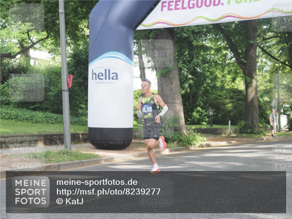 29.06.2025 - hella hamburg halbmarathon KatJ http://msf.ph/oto/8239277 29.06.2025 09:56:08 Zwischen KM18-KM19 6 meine-sportfotos.de