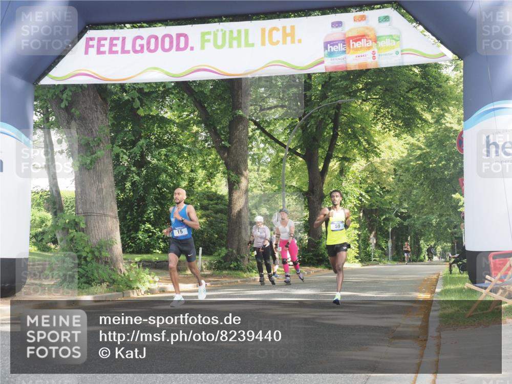 29.06.2025 - hella hamburg halbmarathon KatJ http://msf.ph/oto/8239440 29.06.2025 09:56:25 Zwischen KM18-KM19 8 meine-sportfotos.de