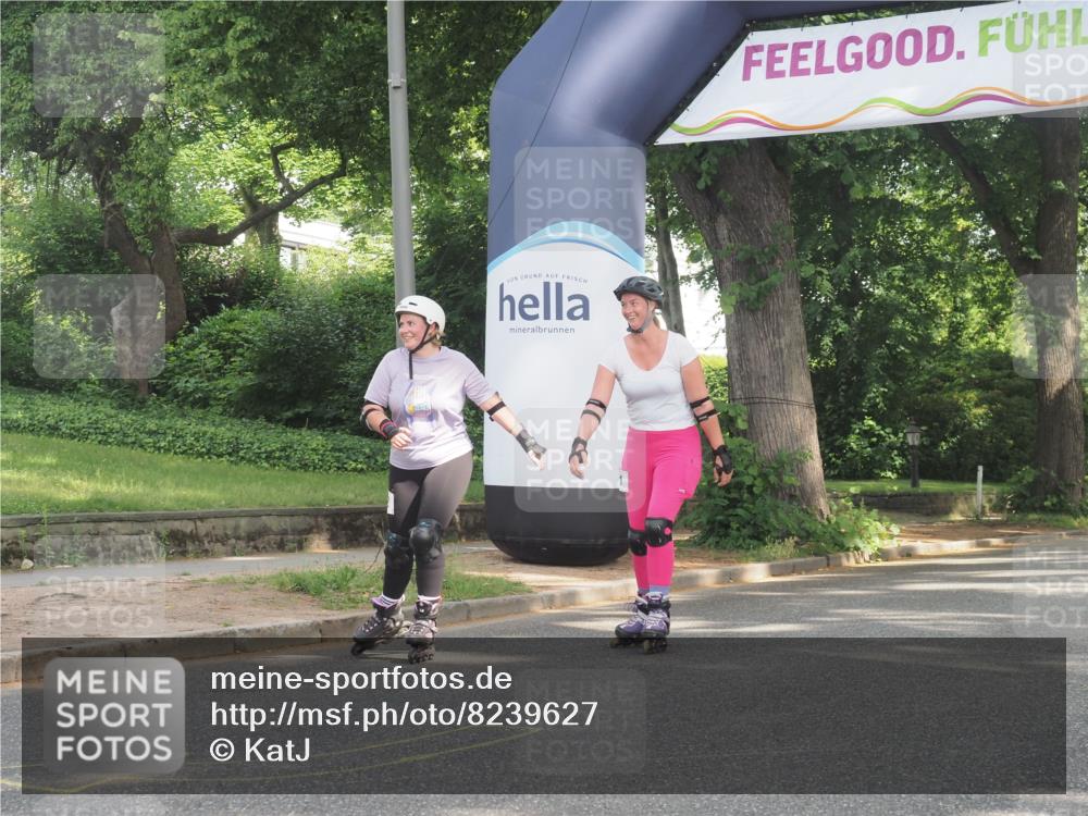 29.06.2025 - hella hamburg halbmarathon KatJ http://msf.ph/oto/8239627 29.06.2025 09:56:30 Zwischen KM18-KM19 15, 59 meine-sportfotos.de