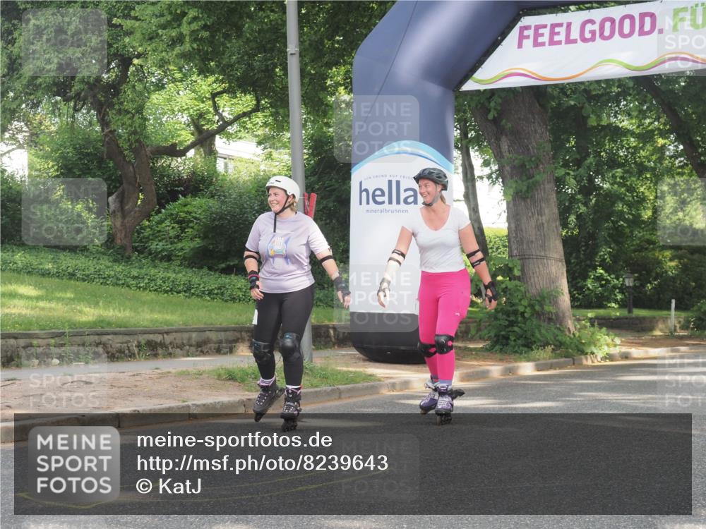 29.06.2025 - hella hamburg halbmarathon KatJ http://msf.ph/oto/8239643 29.06.2025 09:56:30 Zwischen KM18-KM19 15, 59 meine-sportfotos.de