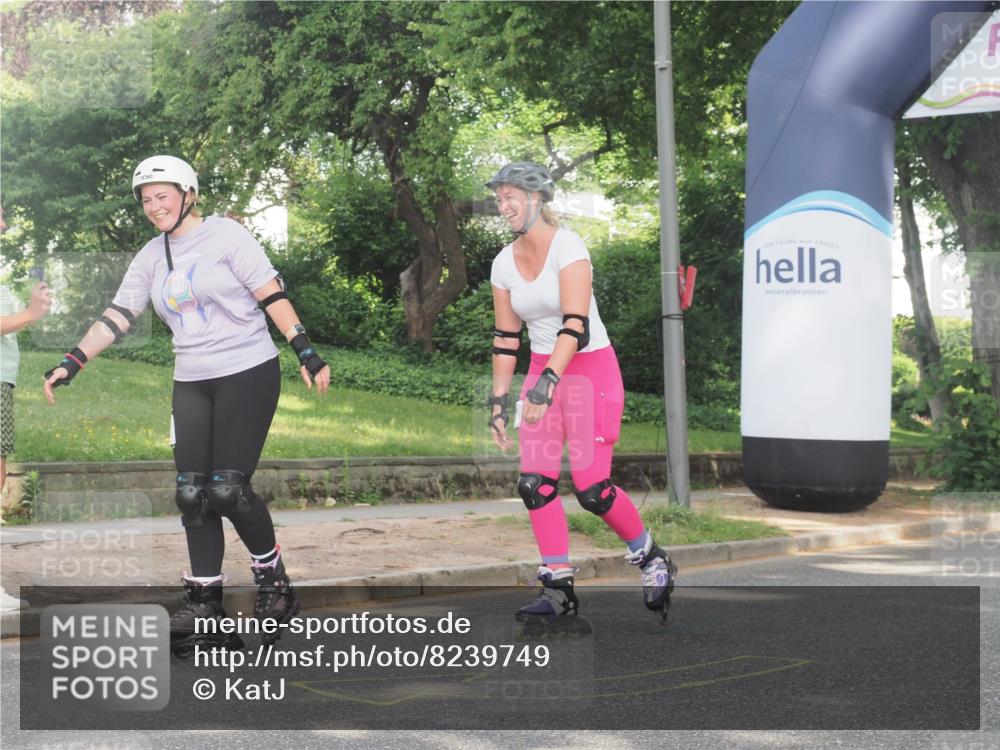 29.06.2025 - hella hamburg halbmarathon KatJ http://msf.ph/oto/8239749 29.06.2025 09:56:31 Zwischen KM18-KM19 15, 59 meine-sportfotos.de