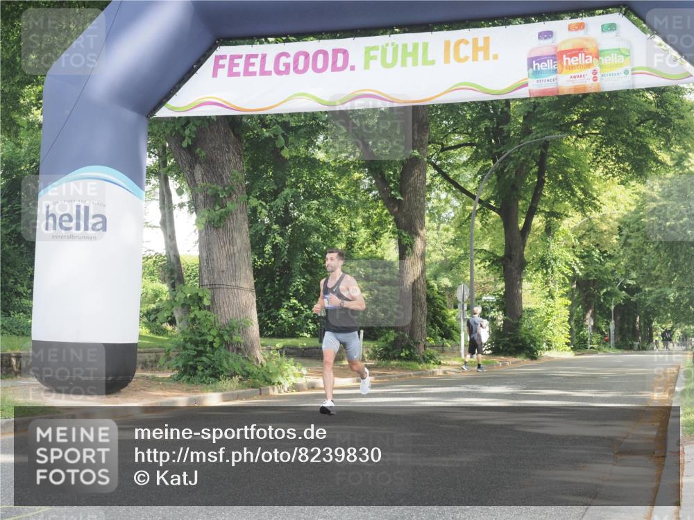 29.06.2025 - hella hamburg halbmarathon KatJ http://msf.ph/oto/8239830 29.06.2025 09:56:37 Zwischen KM18-KM19  meine-sportfotos.de