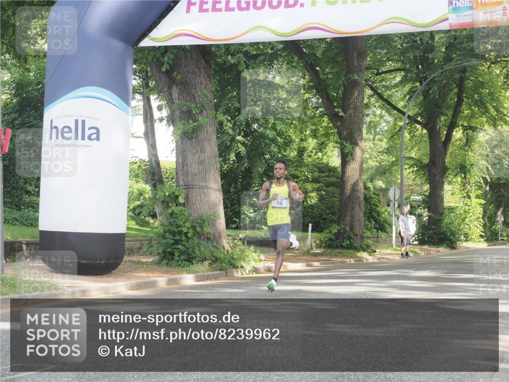 29.06.2025 - hella hamburg halbmarathon KatJ http://msf.ph/oto/8239962 29.06.2025 09:56:52 Zwischen KM18-KM19  meine-sportfotos.de