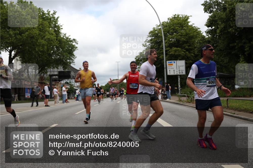 29.06.2025 - hella hamburg halbmarathon Yannick Fuchs http://msf.ph/oto/8240005 29.06.2025 10:47:18 20KM 1061, 1258, 1499, 1706, 1783, 2074, 2082, 2099, 2346, 2910, 3059, 3208, 3209, 3334, 4065, 4419, 4635, 4770, 5077, 6198, 6628, 6877, 7177, 7509, 7864, 8273, 8361, 8390, 8651, 9065, 9142, 9163, 9537, 10549, 10724, 10891, 10895, 11588, 11589, 11604, 11689, 11992, 12155, 12413, 12490, 12875, 12910, 13289, 13997, 14323, 15061, 15126, 15179, 15430, 15497, 15681, 16538, 16986, 18134, 18590, 18720, 18901, 19244 meine-sportfotos.de