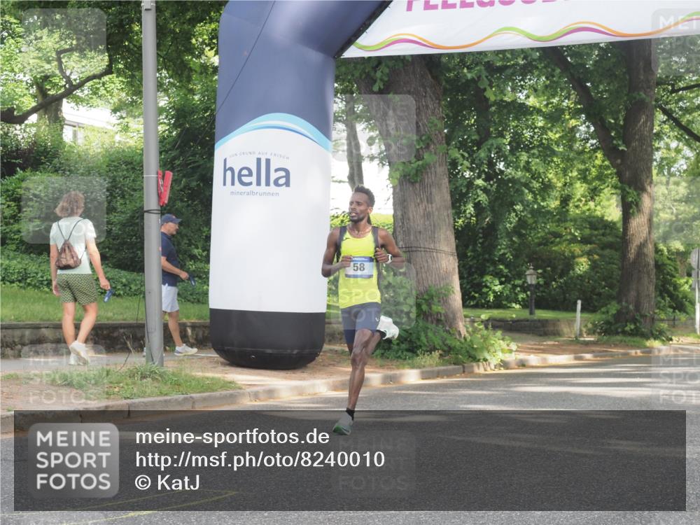 29.06.2025 - hella hamburg halbmarathon KatJ http://msf.ph/oto/8240010 29.06.2025 09:56:53 Zwischen KM18-KM19  meine-sportfotos.de