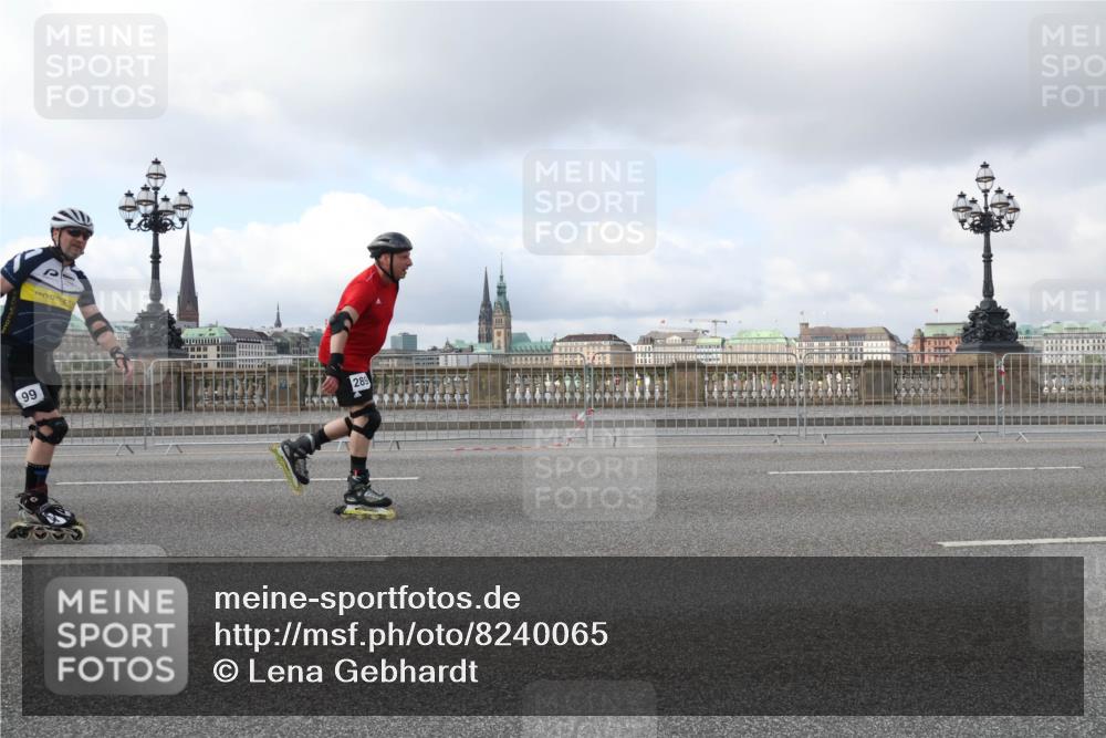 29.06.2025 - hella hamburg halbmarathon Lena Gebhardt http://msf.ph/oto/8240065 29.06.2025 09:02:12 Lombardsbrücke  meine-sportfotos.de