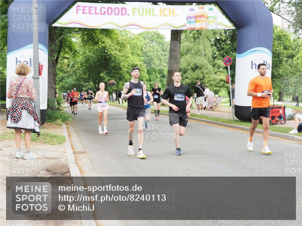 29.06.2025 - hella hamburg halbmarathon MichiJ http://msf.ph/oto/8240113 29.06.2025 10:50:25 Zwischen KM18-KM19 1316, 3919, 7717, 12008, 12475, 12646, 15532, 15698, 16594, 16688, 17441, 17895, 18321 meine-sportfotos.de