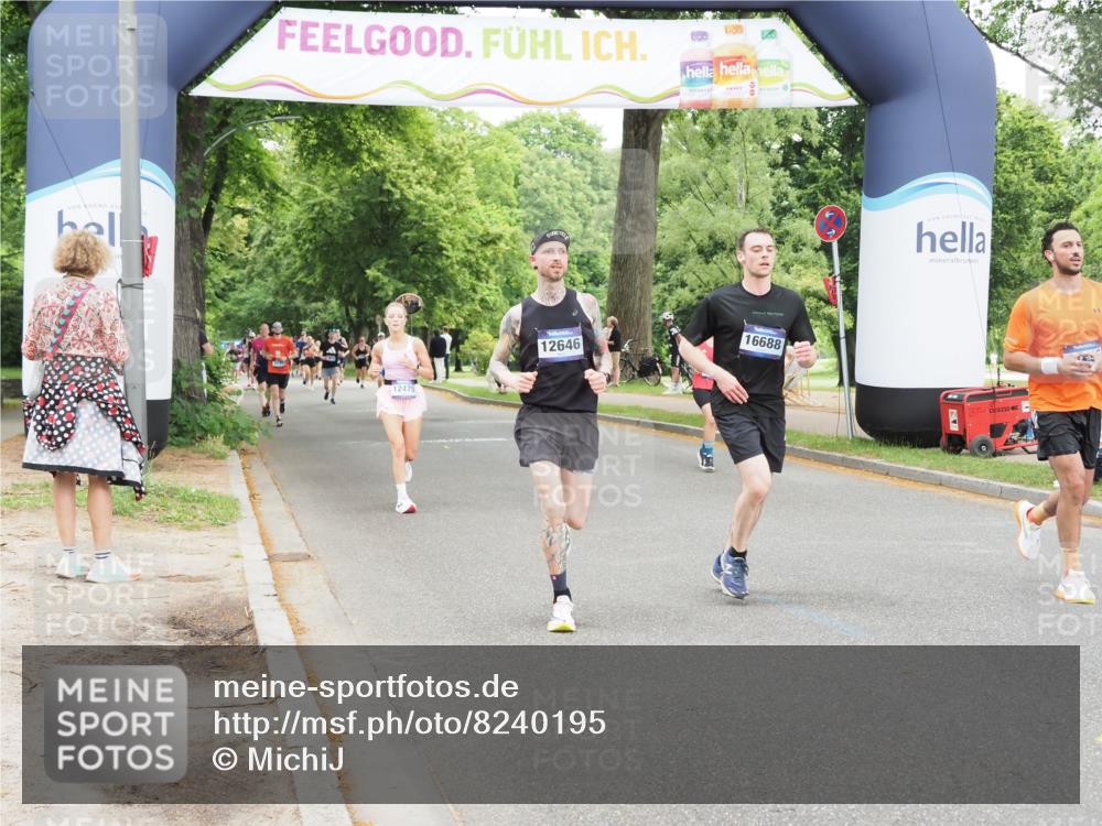 29.06.2025 - hella hamburg halbmarathon MichiJ http://msf.ph/oto/8240195 29.06.2025 10:50:26 Zwischen KM18-KM19 1316, 3919, 12008, 12475, 12646, 15532, 15698, 16688, 17437, 17895 meine-sportfotos.de
