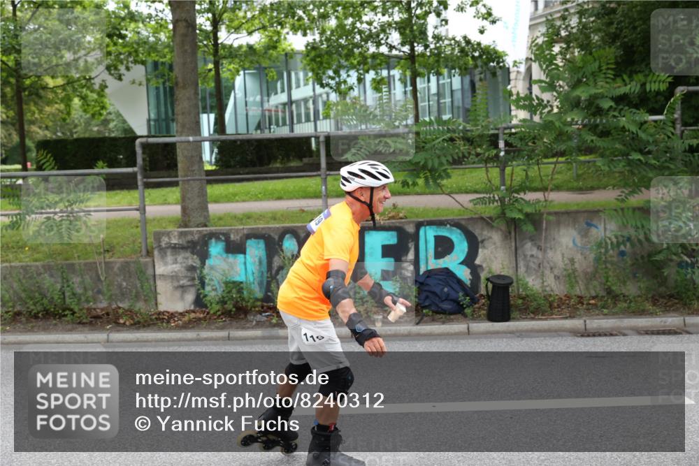 29.06.2025 - hella hamburg halbmarathon Yannick Fuchs http://msf.ph/oto/8240312 29.06.2025 09:30:11 20KM 119 meine-sportfotos.de