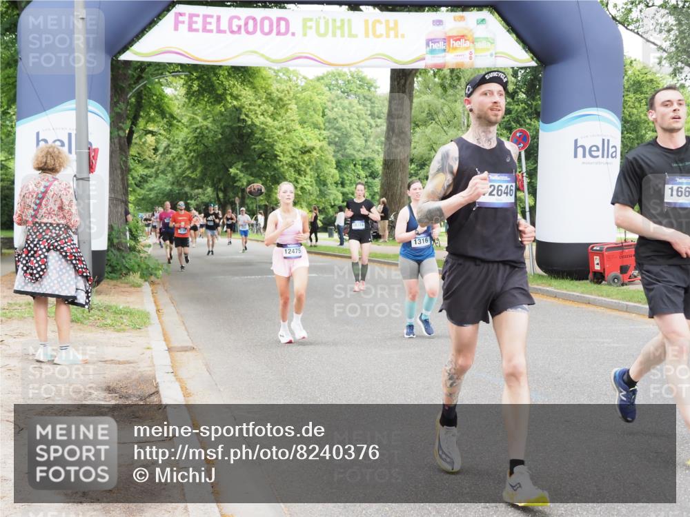 29.06.2025 - hella hamburg halbmarathon MichiJ http://msf.ph/oto/8240376 29.06.2025 10:50:27 Zwischen KM18-KM19 1316, 3919, 12008, 12475, 12646, 15698, 16688, 17437, 17895 meine-sportfotos.de