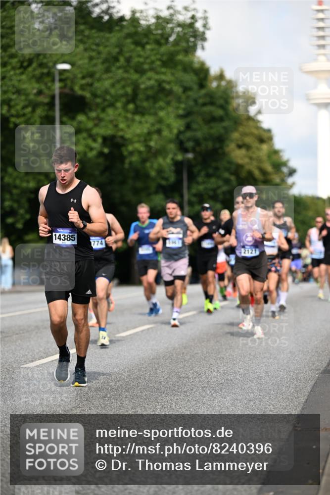 29.06.2025 - hella hamburg halbmarathon Dr. Thomas Lammeyer http://msf.ph/oto/8240396 29.06.2025 09:50:53 Kennedybrücke 1002, 1217, 2121, 2228, 2404, 2563, 2774, 3783, 4246, 4740, 5961, 6915, 7972, 8366, 8395, 9171, 10771, 11055 meine-sportfotos.de