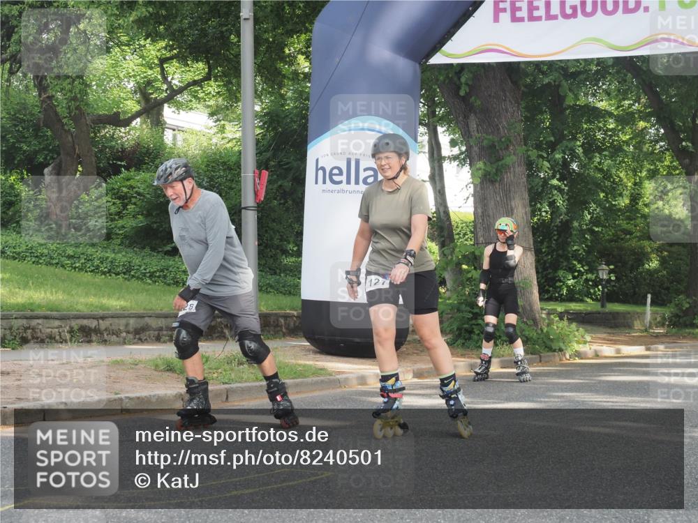 29.06.2025 - hella hamburg halbmarathon KatJ http://msf.ph/oto/8240501 29.06.2025 09:57:27 Zwischen KM18-KM19 21 meine-sportfotos.de