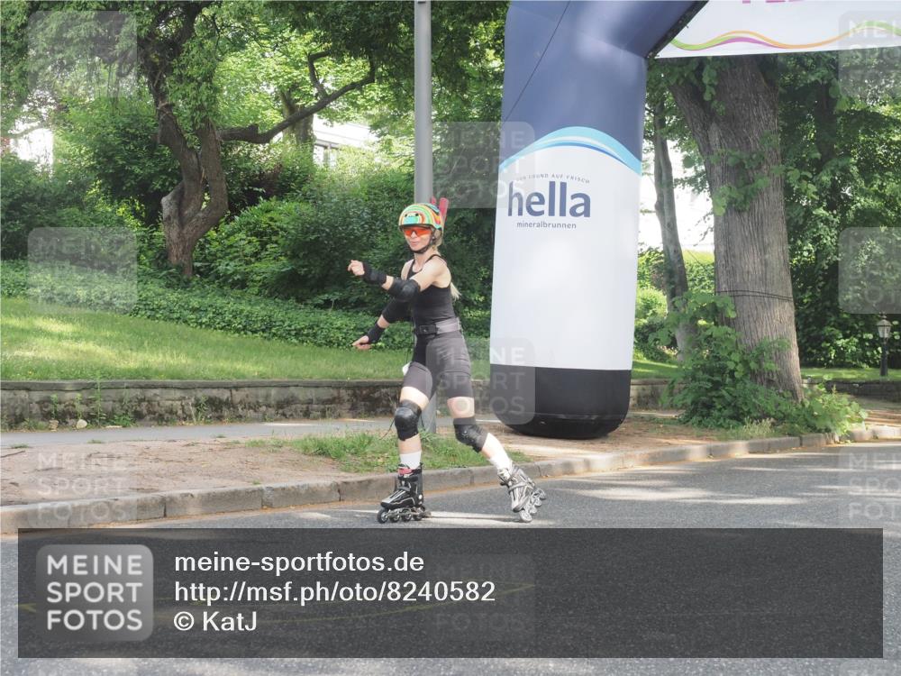 29.06.2025 - hella hamburg halbmarathon KatJ http://msf.ph/oto/8240582 29.06.2025 09:57:29 Zwischen KM18-KM19 21 meine-sportfotos.de