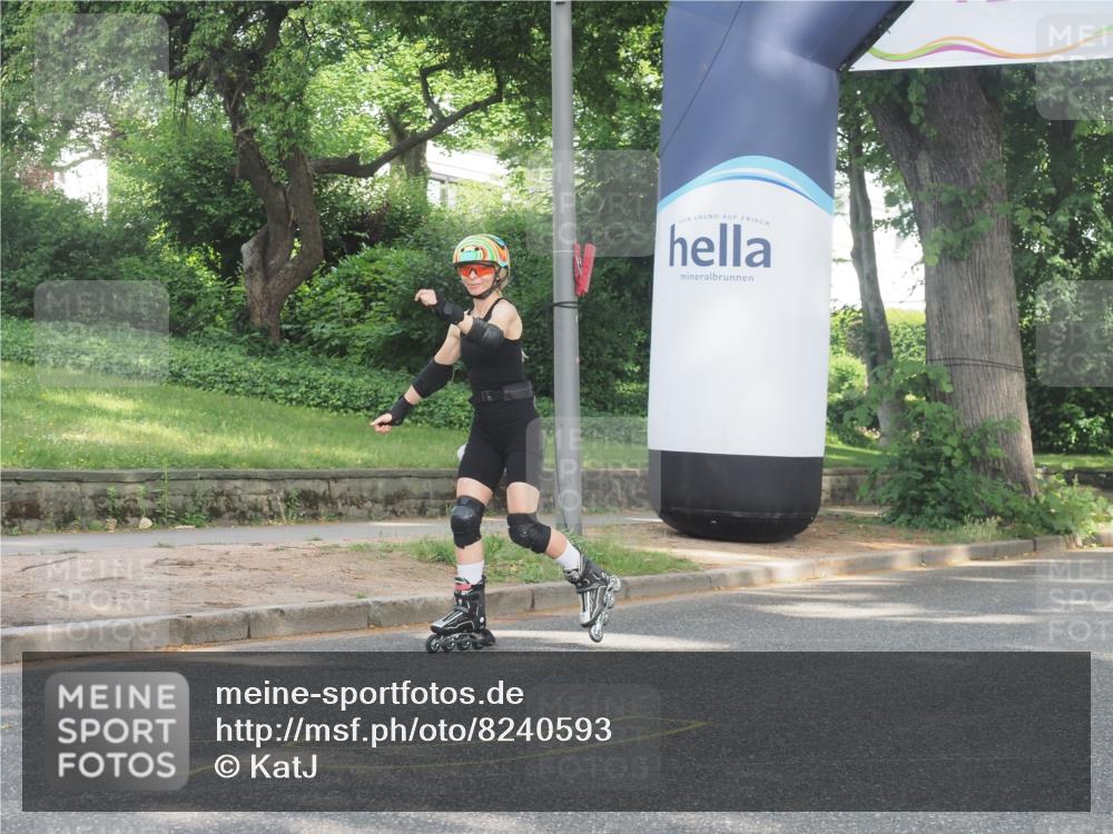 29.06.2025 - hella hamburg halbmarathon KatJ http://msf.ph/oto/8240593 29.06.2025 09:57:29 Zwischen KM18-KM19 21 meine-sportfotos.de