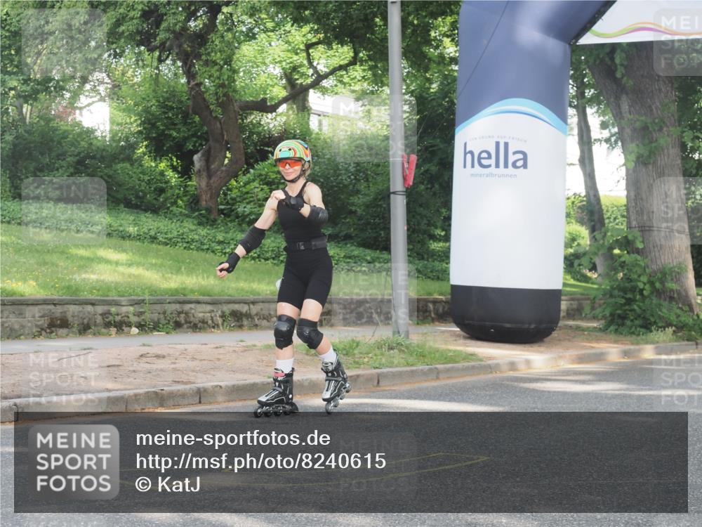 29.06.2025 - hella hamburg halbmarathon KatJ http://msf.ph/oto/8240615 29.06.2025 09:57:29 Zwischen KM18-KM19 21 meine-sportfotos.de