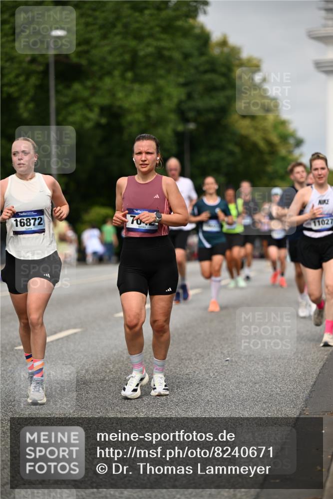 29.06.2025 - hella hamburg halbmarathon Dr. Thomas Lammeyer http://msf.ph/oto/8240671 29.06.2025 10:14:02 Kennedybrücke 1483, 1513, 1573, 1838, 3921, 4389, 5511, 7042, 7250, 7333, 7685, 8090, 8219, 8890, 9366, 9674, 9681, 9816, 9988, 10036, 11027, 11180 meine-sportfotos.de