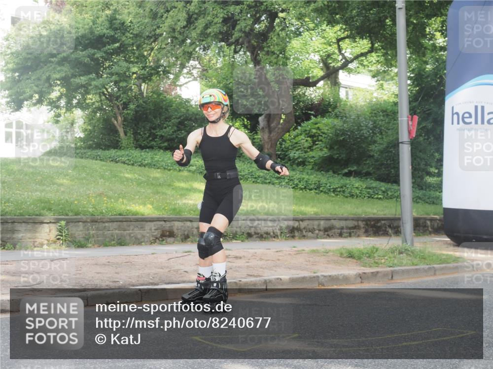 29.06.2025 - hella hamburg halbmarathon KatJ http://msf.ph/oto/8240677 29.06.2025 09:57:29 Zwischen KM18-KM19 21 meine-sportfotos.de