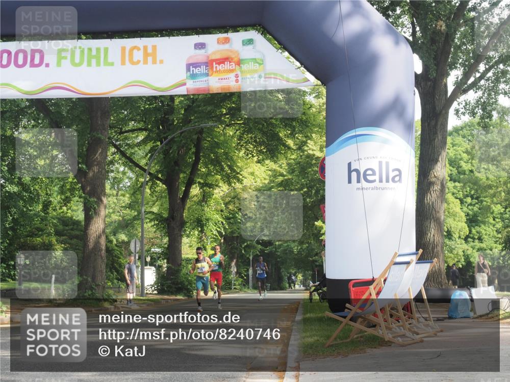 29.06.2025 - hella hamburg halbmarathon KatJ http://msf.ph/oto/8240746 29.06.2025 09:57:46 Zwischen KM18-KM19  meine-sportfotos.de