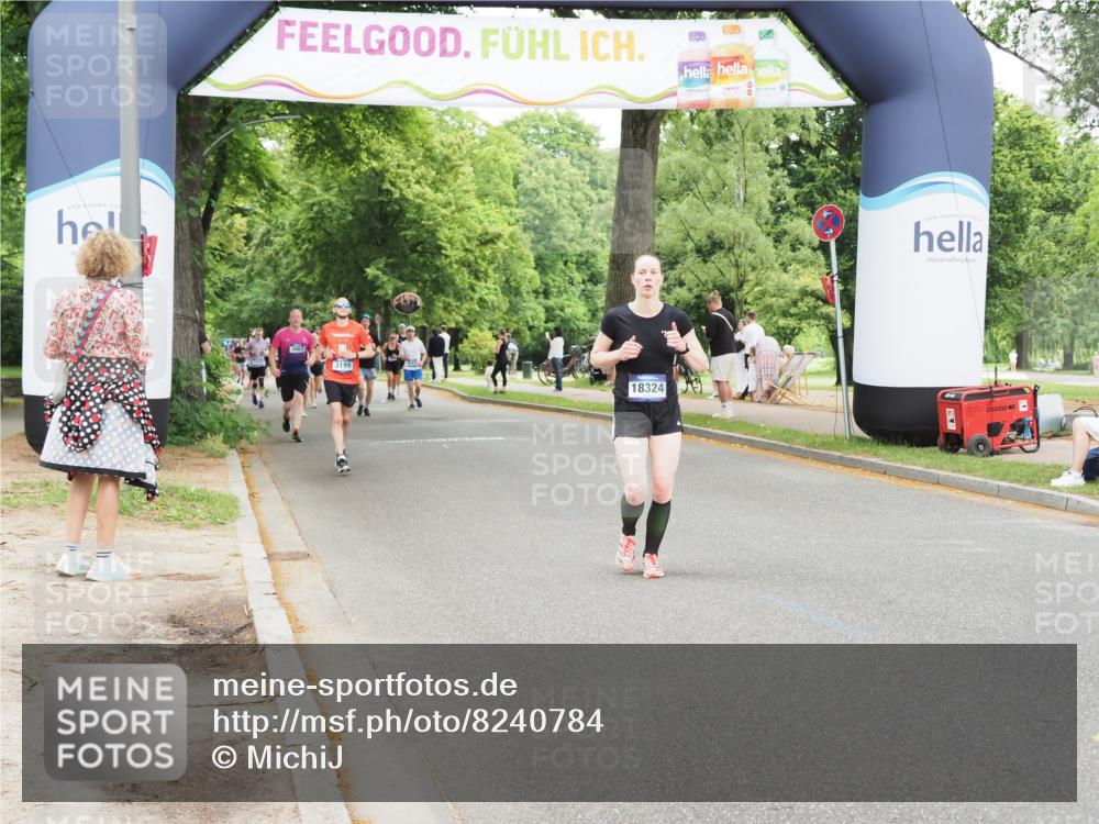 29.06.2025 - hella hamburg halbmarathon MichiJ http://msf.ph/oto/8240784 29.06.2025 10:50:30 Zwischen KM18-KM19 1316, 12475, 12646, 16688, 17437, 17895, 18324 meine-sportfotos.de