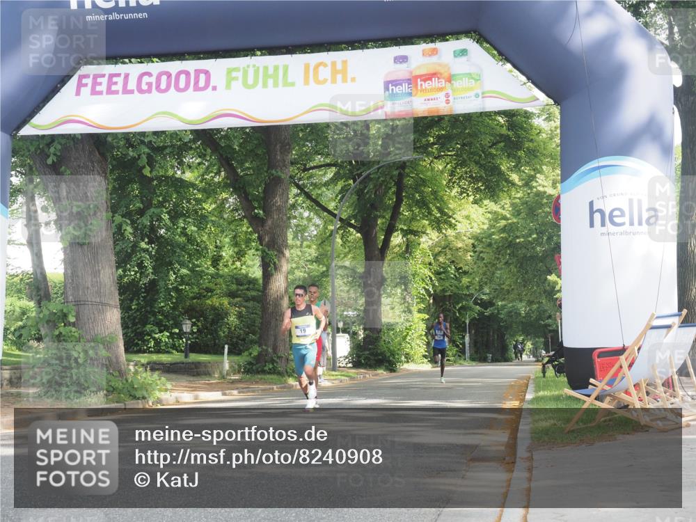 29.06.2025 - hella hamburg halbmarathon KatJ http://msf.ph/oto/8240908 29.06.2025 09:57:47 Zwischen KM18-KM19  meine-sportfotos.de