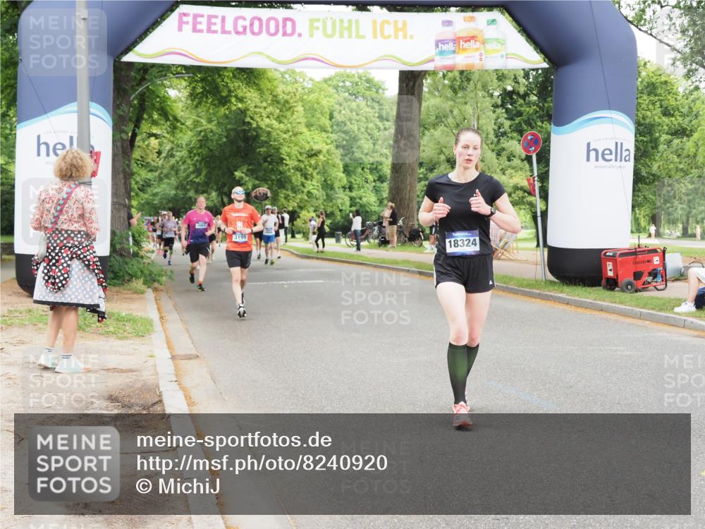 29.06.2025 - hella hamburg halbmarathon MichiJ http://msf.ph/oto/8240920 29.06.2025 10:50:30 Zwischen KM18-KM19 1316, 12475, 12646, 16688, 17437, 17895, 18324 meine-sportfotos.de