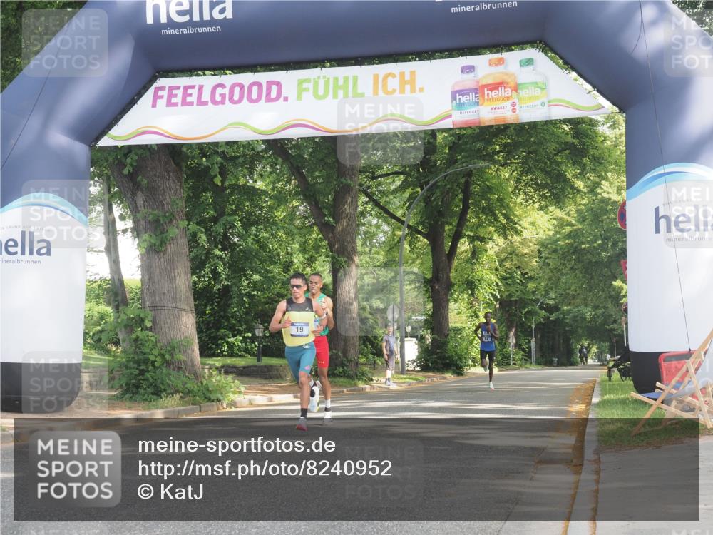 29.06.2025 - hella hamburg halbmarathon KatJ http://msf.ph/oto/8240952 29.06.2025 09:57:48 Zwischen KM18-KM19 19 meine-sportfotos.de
