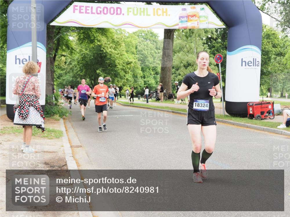 29.06.2025 - hella hamburg halbmarathon MichiJ http://msf.ph/oto/8240981 29.06.2025 10:50:31 Zwischen KM18-KM19 1316, 12475, 12646, 16688, 17437, 17895, 18324 meine-sportfotos.de