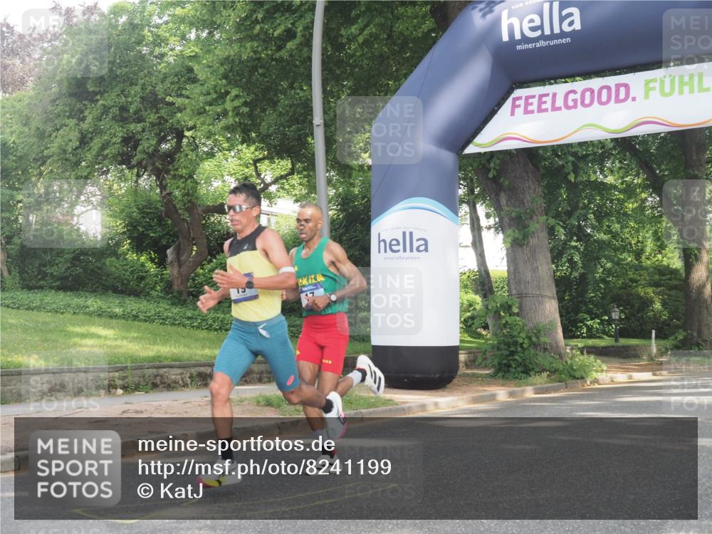29.06.2025 - hella hamburg halbmarathon KatJ http://msf.ph/oto/8241199 29.06.2025 09:57:50 Zwischen KM18-KM19 17, 19 meine-sportfotos.de