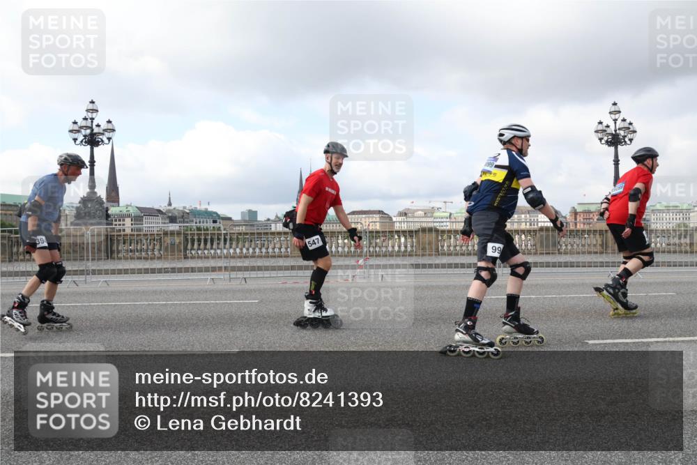 29.06.2025 - hella hamburg halbmarathon Lena Gebhardt http://msf.ph/oto/8241393 29.06.2025 09:02:12 Lombardsbrücke  meine-sportfotos.de