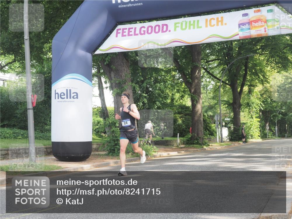 29.06.2025 - hella hamburg halbmarathon KatJ http://msf.ph/oto/8241715 29.06.2025 09:58:22 Zwischen KM18-KM19 24 meine-sportfotos.de