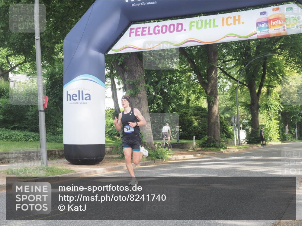 29.06.2025 - hella hamburg halbmarathon KatJ http://msf.ph/oto/8241740 29.06.2025 09:58:22 Zwischen KM18-KM19 24 meine-sportfotos.de