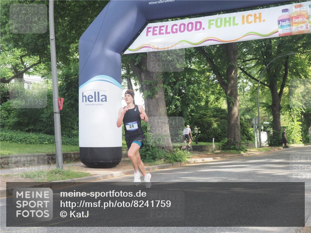29.06.2025 - hella hamburg halbmarathon KatJ http://msf.ph/oto/8241759 29.06.2025 09:58:22 Zwischen KM18-KM19 24 meine-sportfotos.de
