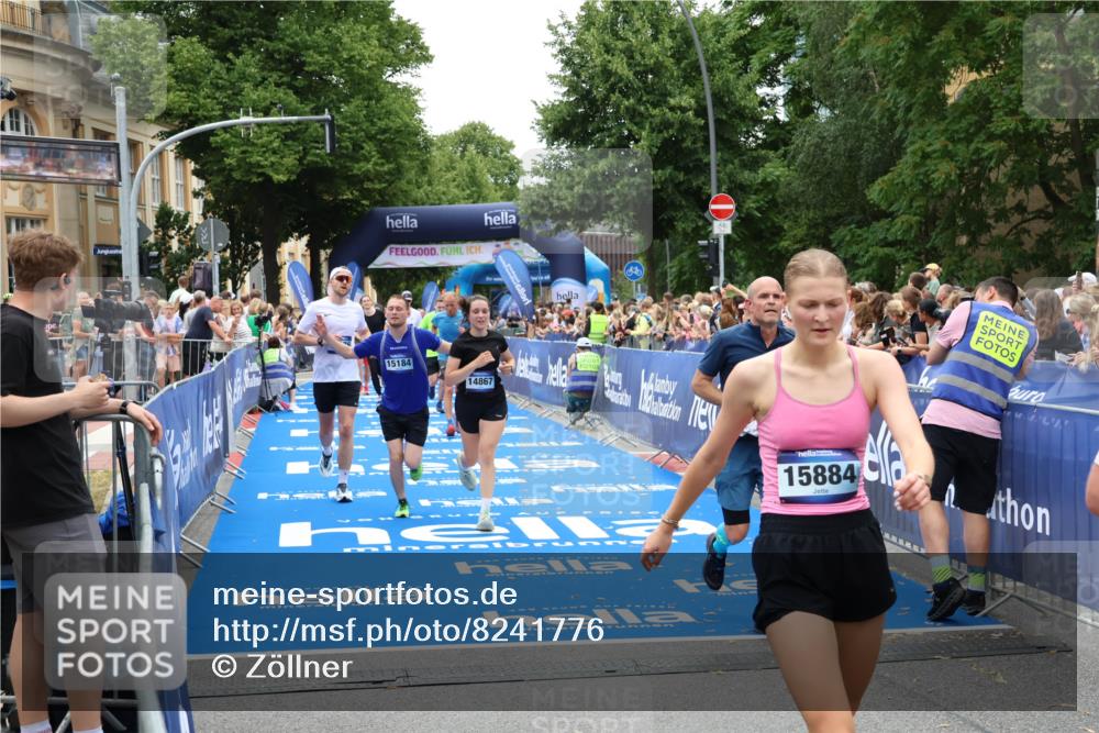 29.06.2025 - hella hamburg halbmarathon Zöllner http://msf.ph/oto/8241776 29.06.2025 10:56:05 Ziel 1180, 3042, 3058, 7594, 14867, 15184, 15868, 16176, 17640, 18212 meine-sportfotos.de