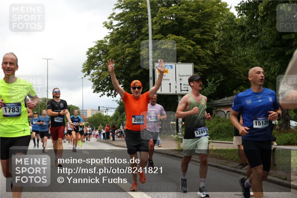 29.06.2025 - hella hamburg halbmarathon Yannick Fuchs http://msf.ph/oto/8241821 29.06.2025 10:47:27 20KM 1030, 1061, 1151, 1499, 1706, 1727, 1783, 2074, 2082, 2099, 2346, 2354, 3059, 3208, 3209, 4065, 4635, 4770, 5077, 5638, 5866, 6481, 6511, 6512, 6628, 6629, 6762, 6877, 6942, 7177, 7274, 7509, 7864, 7918, 8335, 8390, 8447, 9142, 9537, 10549, 10891, 10895, 11992, 12379, 12413, 12490, 12875, 12909, 13032, 13289, 13865, 13997, 14323, 15061, 15126, 15179, 15497, 15502, 16477, 16538, 16986, 18134, 18487, 18590, 18720 meine-sportfotos.de