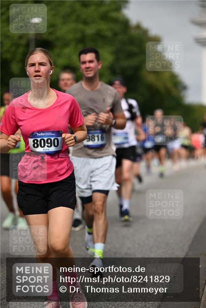 29.06.2025 - hella hamburg halbmarathon Dr. Thomas Lammeyer http://msf.ph/oto/8241829 29.06.2025 10:14:09 Kennedybrücke 1456, 1483, 1513, 1573, 4389, 7042, 7058, 7250, 7685, 8090, 8219, 8890, 9681, 9816, 9988, 11027, 11180 meine-sportfotos.de