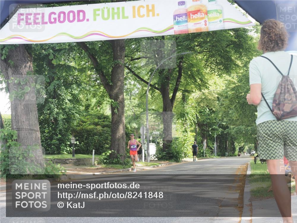 29.06.2025 - hella hamburg halbmarathon KatJ http://msf.ph/oto/8241848 29.06.2025 10:01:00 Zwischen KM18-KM19  meine-sportfotos.de