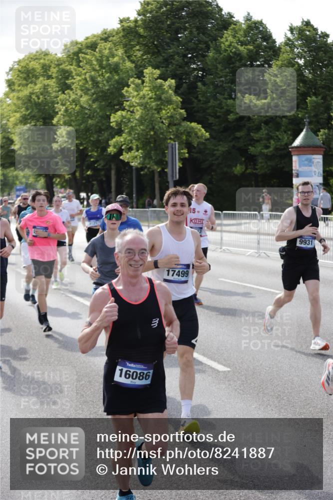29.06.2025 - hella hamburg halbmarathon Jannik Wohlers http://msf.ph/oto/8241887 29.06.2025 09:54:41 Lombardsbrücke 1200, 2592, 2596, 2816, 3208, 3209, 3258, 4121, 4832, 5399, 5638, 5705, 6027, 6290, 6389, 6923, 6991, 7659, 7908, 8371, 8437, 8487, 8693, 8889, 9031, 9032, 9093, 9159, 9476, 9661, 9869, 9931, 10122, 10868, 11125, 11185, 11333, 12016, 12094, 12161, 12657, 13147, 13666, 13698, 14814, 15350, 15430, 15512, 15681, 15871, 16062, 16086, 16089, 16103, 16110, 16127, 16403, 16513, 16538, 17008, 17221, 17499, 17544, 17674, 17912, 18118, 18190 meine-sportfotos.de