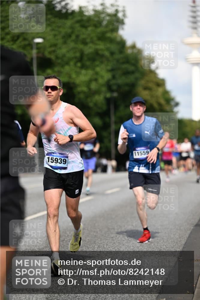 29.06.2025 - hella hamburg halbmarathon Dr. Thomas Lammeyer http://msf.ph/oto/8242148 29.06.2025 09:51:02 Kennedybrücke 1217, 1562, 2121, 2196, 2404, 2774, 3783, 4602, 5092, 5923, 5961, 8366, 8395, 8901, 9171, 10968 meine-sportfotos.de