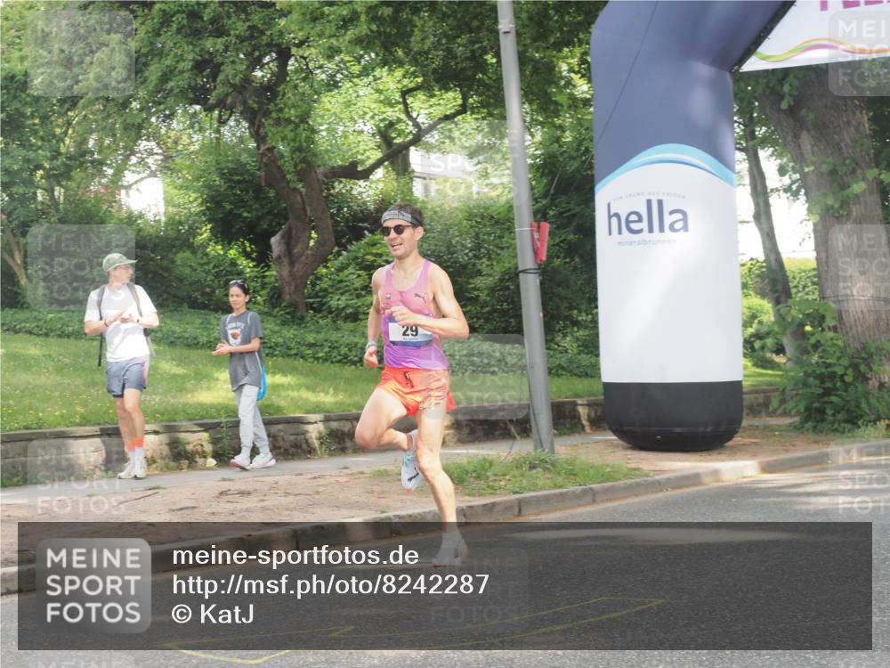 29.06.2025 - hella hamburg halbmarathon KatJ http://msf.ph/oto/8242287 29.06.2025 10:01:04 Zwischen KM18-KM19  meine-sportfotos.de
