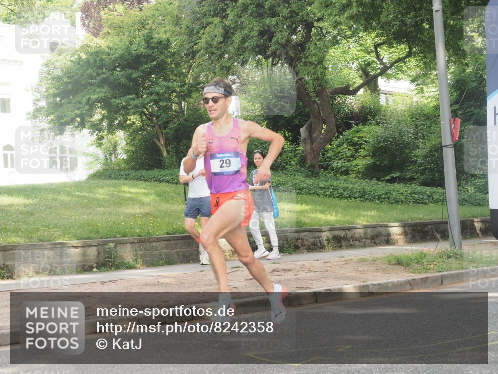 29.06.2025 - hella hamburg halbmarathon KatJ http://msf.ph/oto/8242358 29.06.2025 10:01:05 Zwischen KM18-KM19 29 meine-sportfotos.de