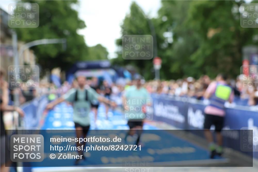 29.06.2025 - hella hamburg halbmarathon Zöllner http://msf.ph/oto/8242721 29.06.2025 10:56:18 Ziel 1193, 5465, 7547, 8639, 9903, 9907, 10789, 12348, 14363, 15484, 16113, 16634, 17468, 18741, 19152 meine-sportfotos.de