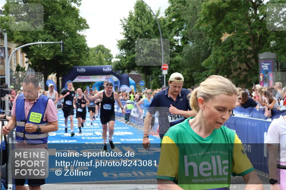 29.06.2025 - hella hamburg halbmarathon Zöllner http://msf.ph/oto/8243081 29.06.2025 10:56:26 Ziel 3048, 4029, 5672, 7547, 7742, 8863, 9622, 10665, 11231, 11309, 15300, 15818, 16375, 18117, 18495, 18652, 18741 meine-sportfotos.de