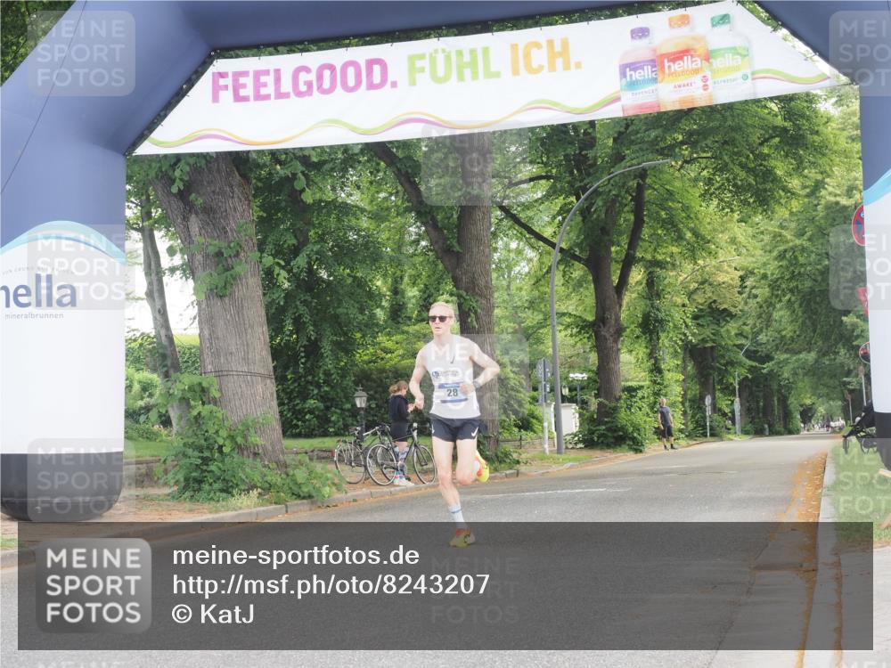 29.06.2025 - hella hamburg halbmarathon KatJ http://msf.ph/oto/8243207 29.06.2025 10:03:58 Zwischen KM18-KM19  meine-sportfotos.de