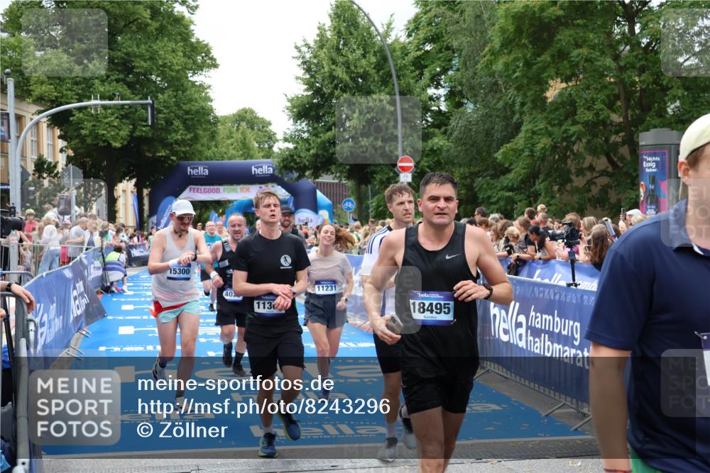 29.06.2025 - hella hamburg halbmarathon Zöllner http://msf.ph/oto/8243296 29.06.2025 10:56:28 Ziel 3048, 4029, 5672, 6399, 7742, 8863, 9622, 10665, 11231, 11309, 15300, 15818, 16257, 16375, 17734, 18117, 18495, 18652 meine-sportfotos.de